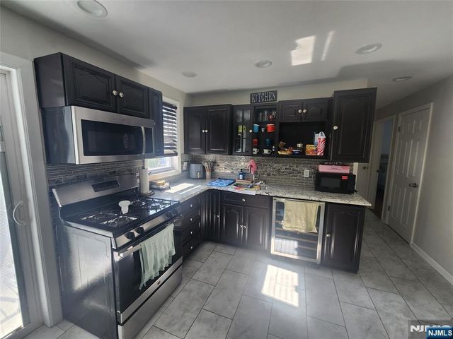 657 Broad Street, Clifton, NJ 07013