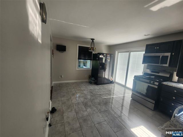 657 Broad Street, Clifton, NJ 07013