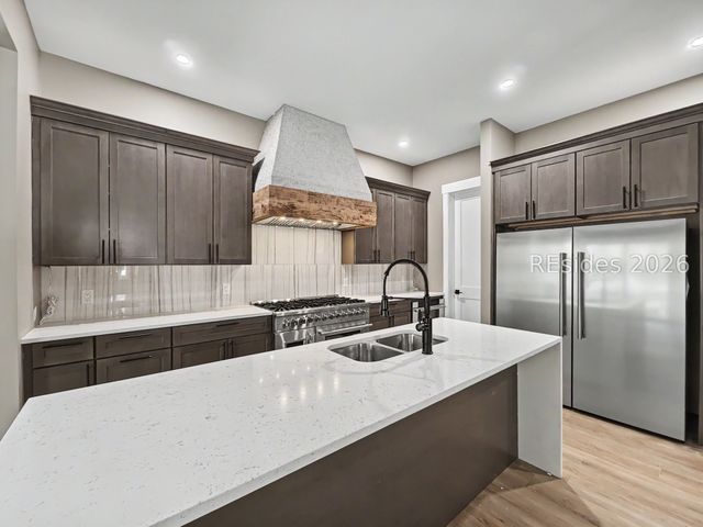 35 Oleander St, Hilton Head Island, SC 29928