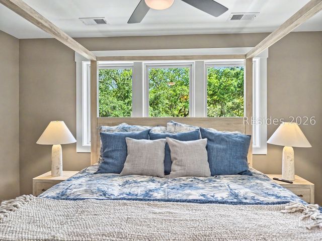 35 Oleander St, Hilton Head Island, SC 29928