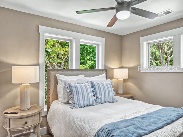 35 Oleander St, Hilton Head Island, SC 29928