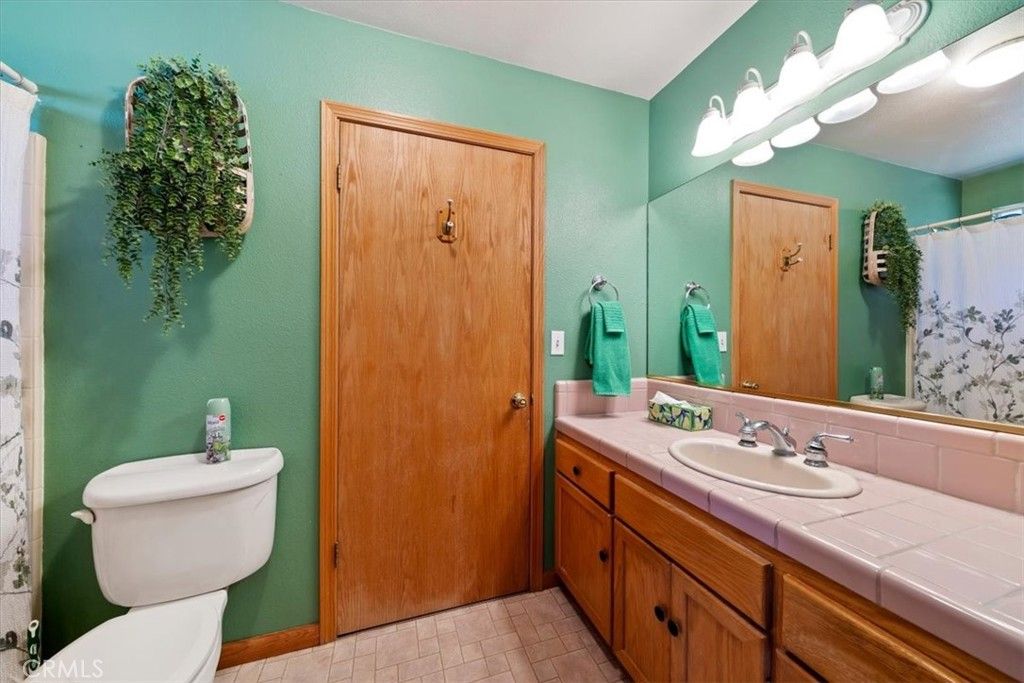 Image 30 of property listing at 41775 Garstin, Big Bear Lake, CA 92315