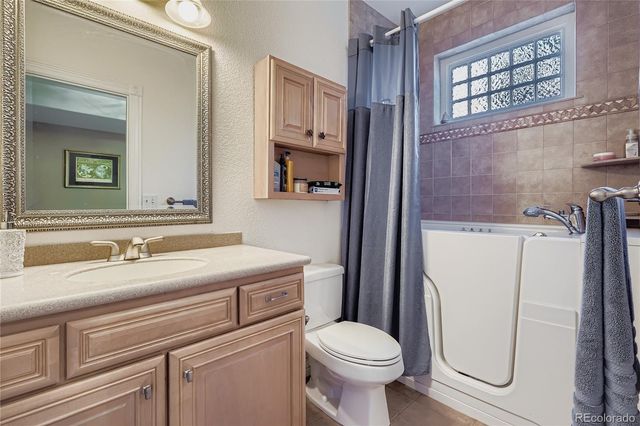 11854 W 76th Lane, Arvada, CO 80005
