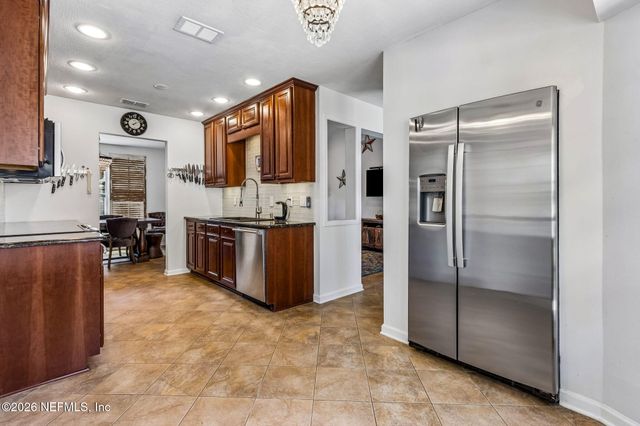 354 TILEFISH Court, Jacksonville, FL 32225