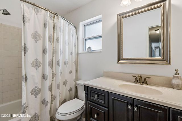 354 TILEFISH Court, Jacksonville, FL 32225