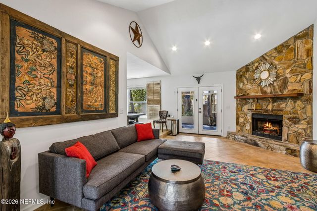 354 TILEFISH Court, Jacksonville, FL 32225