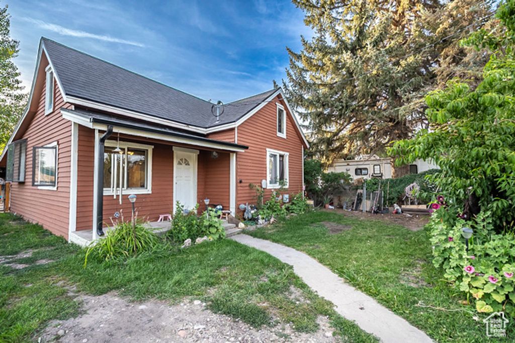 Image 4 of property listing at 2120 S STATE RD #32, Wanship, UT 84017