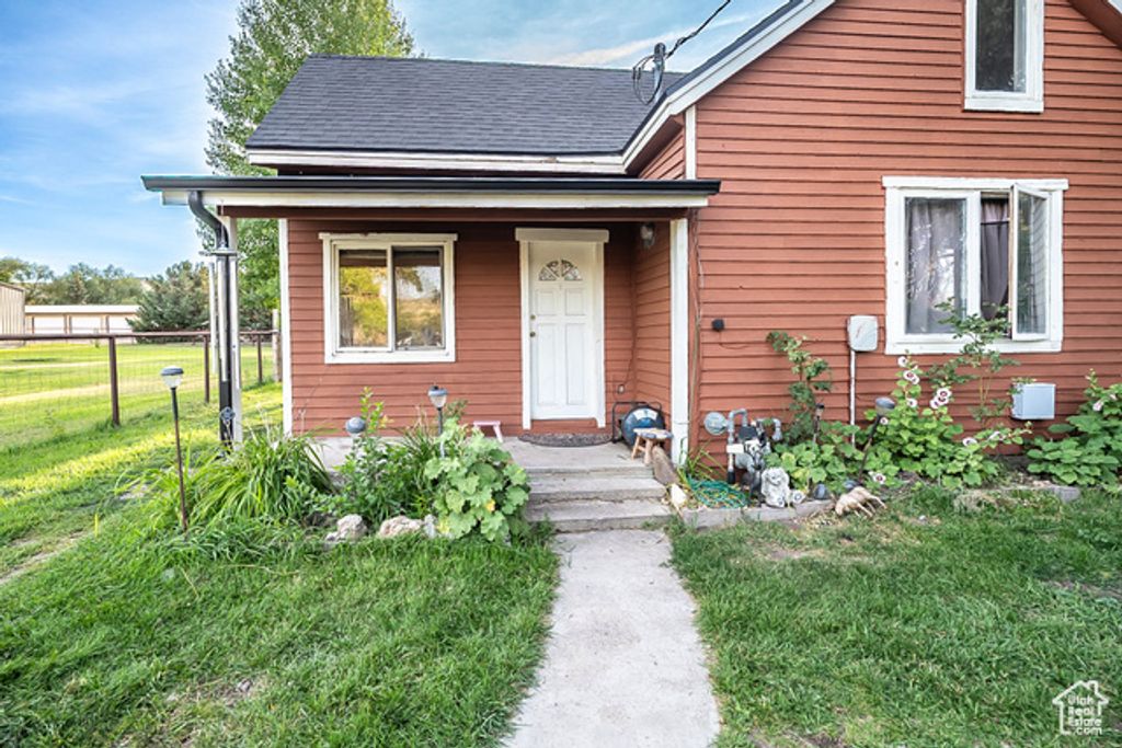 Image 6 of property listing at 2120 S STATE RD #32, Wanship, UT 84017