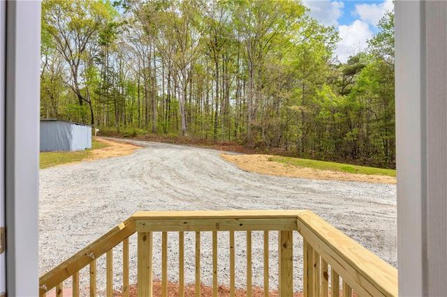 230 Tom Yarbrough Road, Maysville, GA 30558