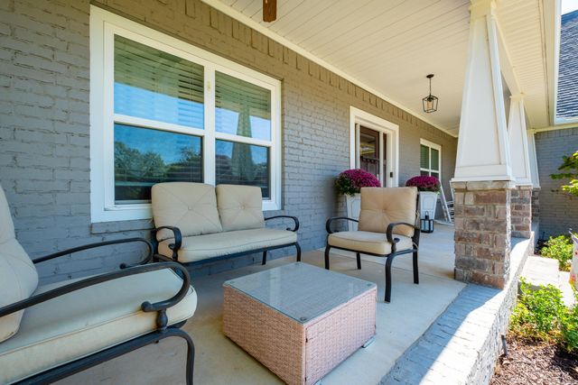 203 Seminole Lane, Maumelle, AR 72113