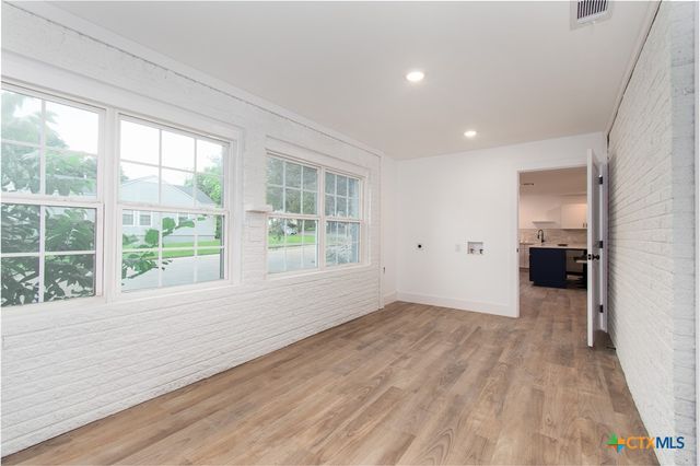 1602 S 13th Street, Temple, TX 76504