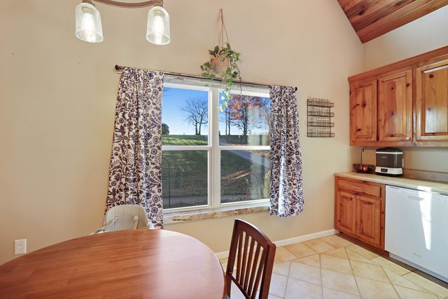 471 Northup Rd, Portland, TN 37148