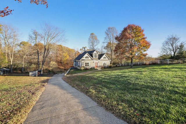471 Northup Rd, Portland, TN 37148