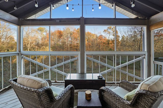 471 Northup Rd, Portland, TN 37148