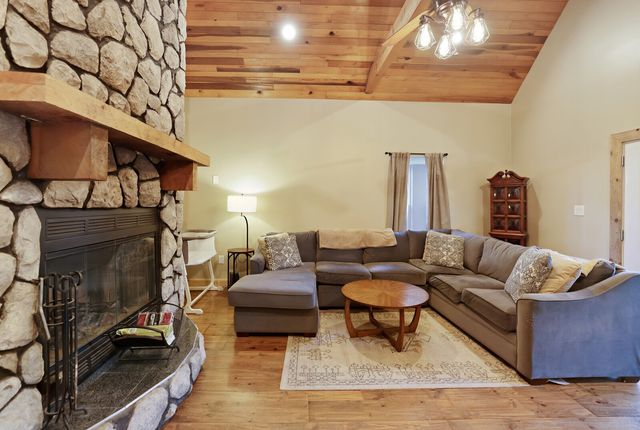 471 Northup Rd, Portland, TN 37148