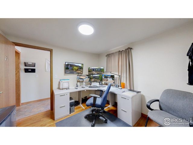 1047 N Lincoln Ave, Loveland, CO 80537