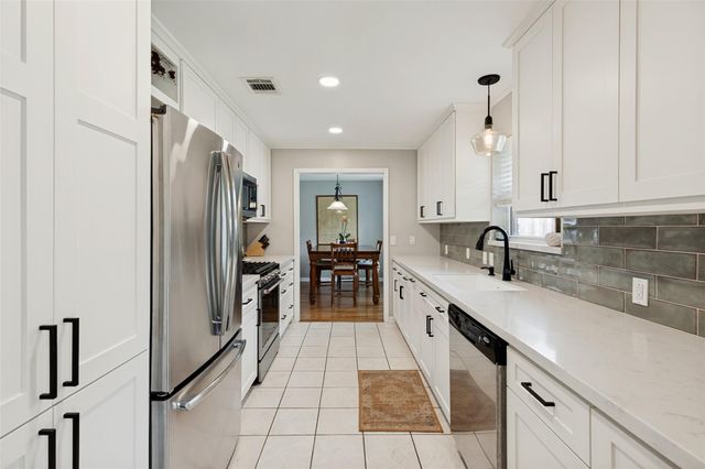 10031 Timberoak Drive, Houston, TX 77080