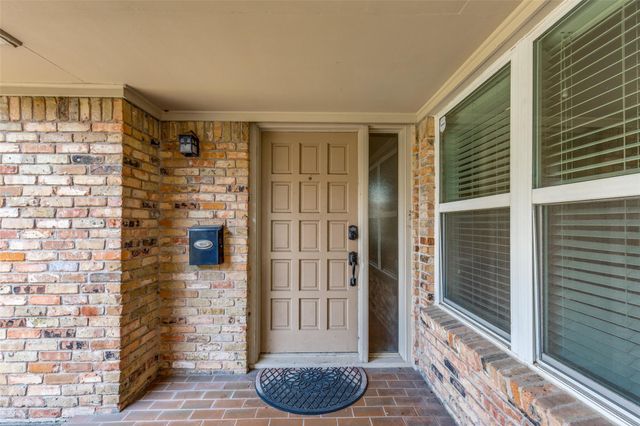 10031 Timberoak Drive, Houston, TX 77080