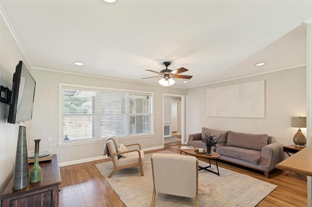 10031 Timberoak Drive, Houston, TX 77080