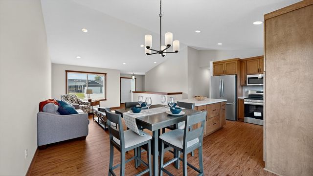 6262 Cody Place NW, Rochester, MN 55901