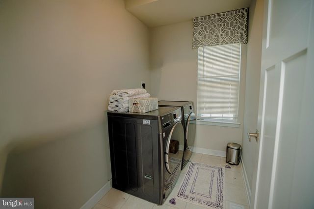 8210 GOLDSTONE CT, Hyattsville, MD 20785