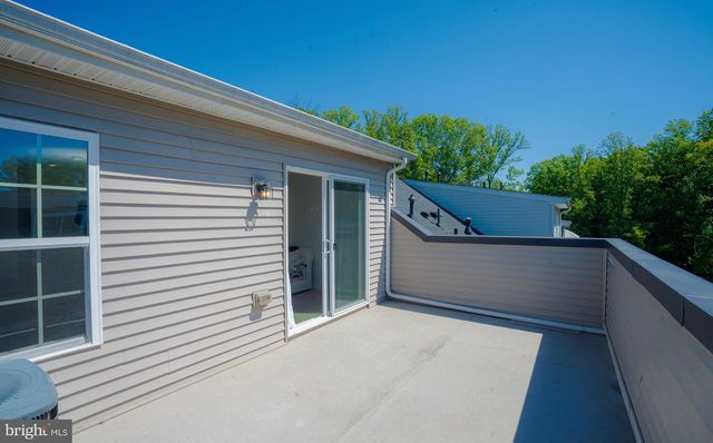 8210 GOLDSTONE CT, Hyattsville, MD 20785