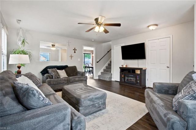101 Hopemont LN, Suffolk, VA 23434