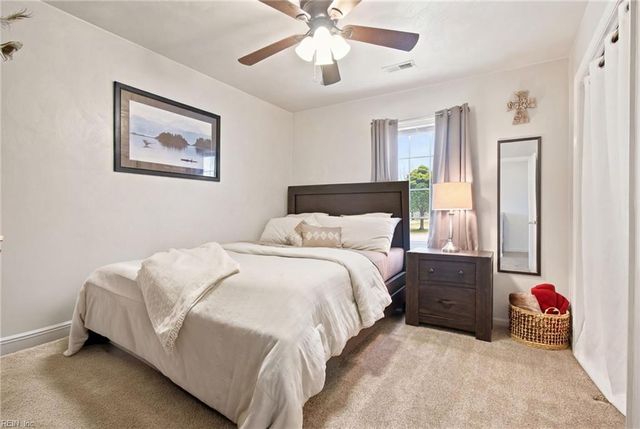 101 Hopemont LN, Suffolk, VA 23434