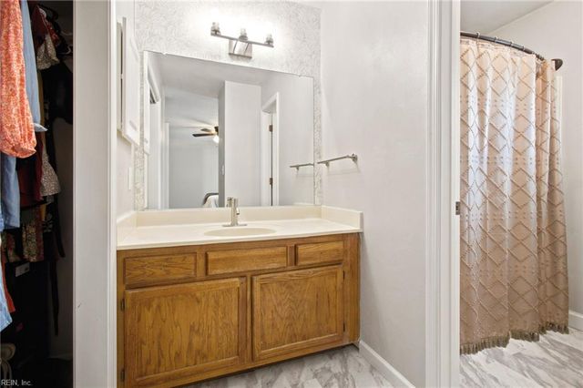 101 Hopemont LN, Suffolk, VA 23434