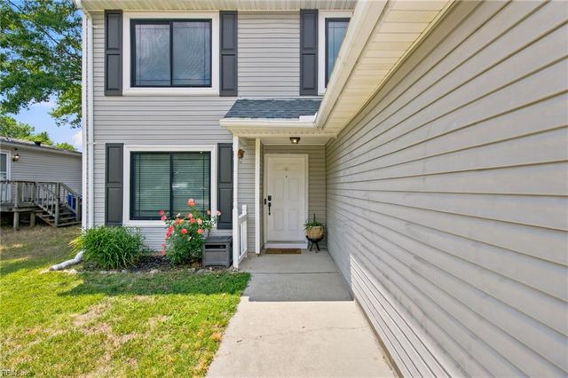 101 Hopemont LN, Suffolk, VA 23434