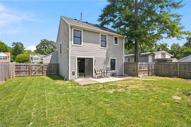 101 Hopemont LN, Suffolk, VA 23434