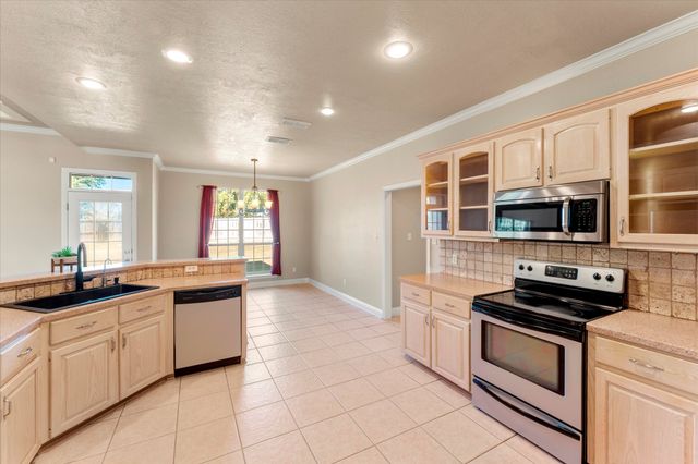 2200 McKeller Rd., Mt Pleasant, TX 75455