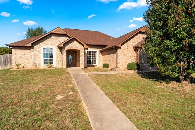 2200 McKeller Rd., Mt Pleasant, TX 75455