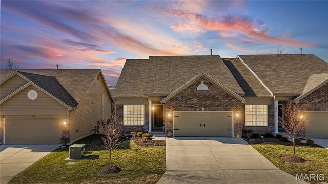 5341 Lakepath Way, Eureka, MO 63025