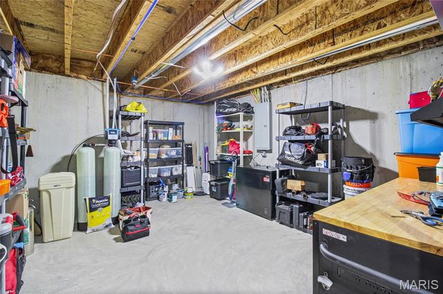 5341 Lakepath Way, Eureka, MO 63025