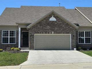 5341 Lakepath Way, Eureka, MO 63025