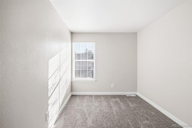 1640 S Ivory Circle B, Aurora, CO 80017