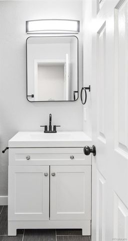 1640 S Ivory Circle B, Aurora, CO 80017