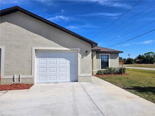 943 Skyline BLVD, Cape Coral, FL 33991