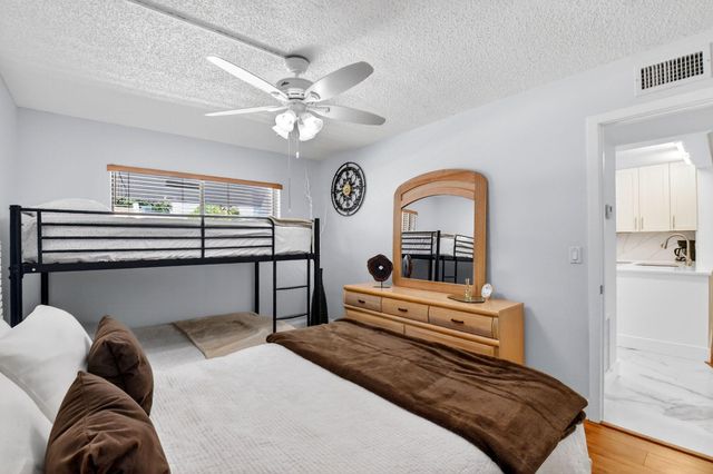 2975 SW 22nd Avenue 2010, Delray Beach, FL 33445