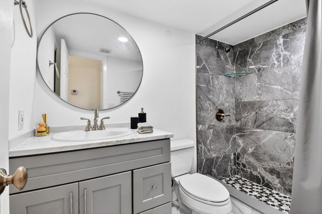 2975 SW 22nd Avenue 2010, Delray Beach, FL 33445