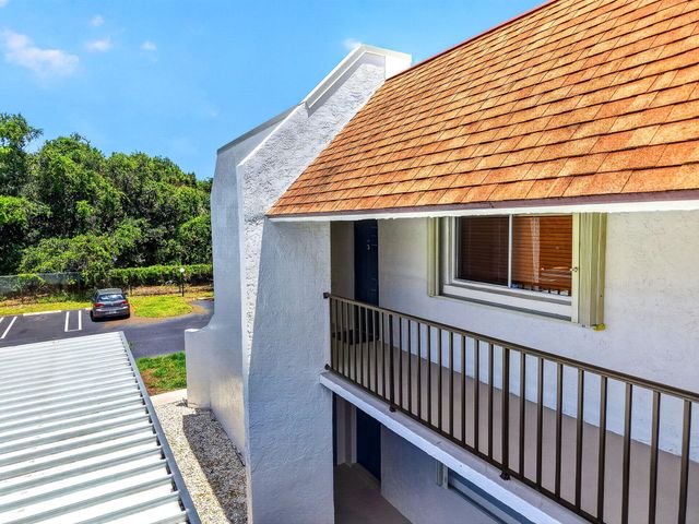 2975 SW 22nd Avenue 2010, Delray Beach, FL 33445
