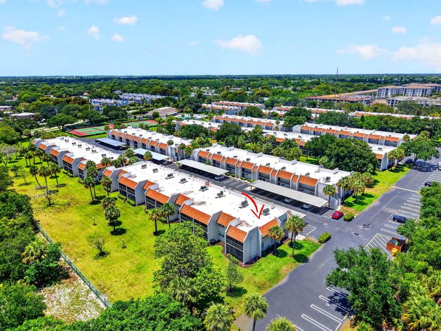 2975 SW 22nd Avenue 2010, Delray Beach, FL 33445