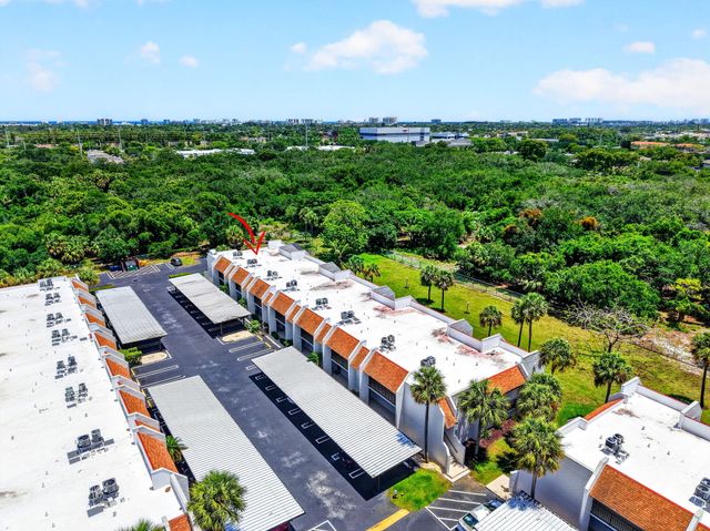 2975 SW 22nd Avenue 2010, Delray Beach, FL 33445