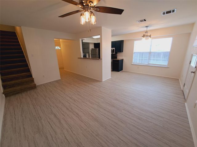 6703 Hill Oaks DR A, Austin, TX 78749