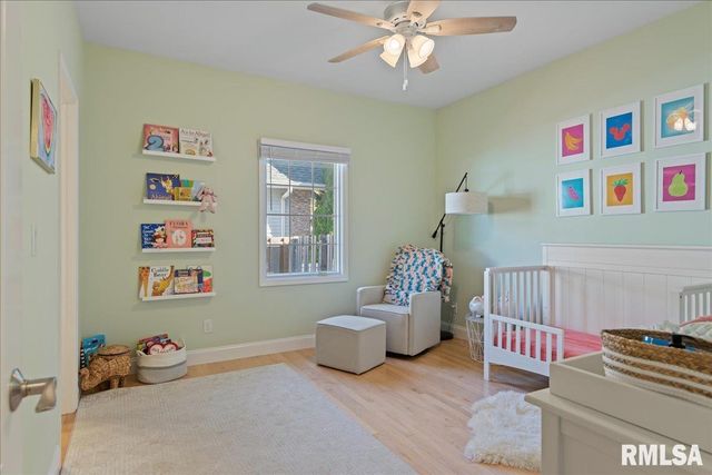 1609 Cressa Court, Springfield, IL 62704