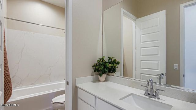 33382 N DILL Avenue, San Tan Valley, AZ 85143