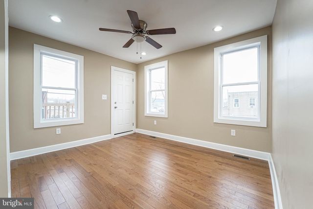 3042 E MONUMENT ST, Baltimore, MD 21205