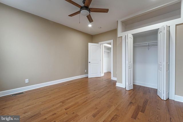 3042 E MONUMENT ST, Baltimore, MD 21205