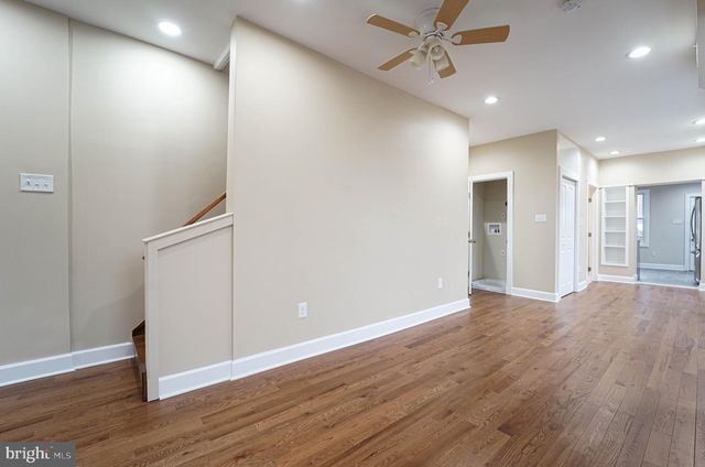 3042 E MONUMENT ST, Baltimore, MD 21205